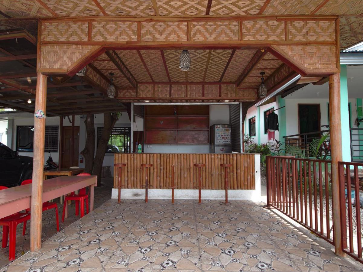 Oyo 777 Rn Guesthouse Moalboal Bagian luar foto